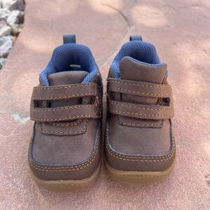 Stride Rite Keaton Baby Walker Shoes in Brown